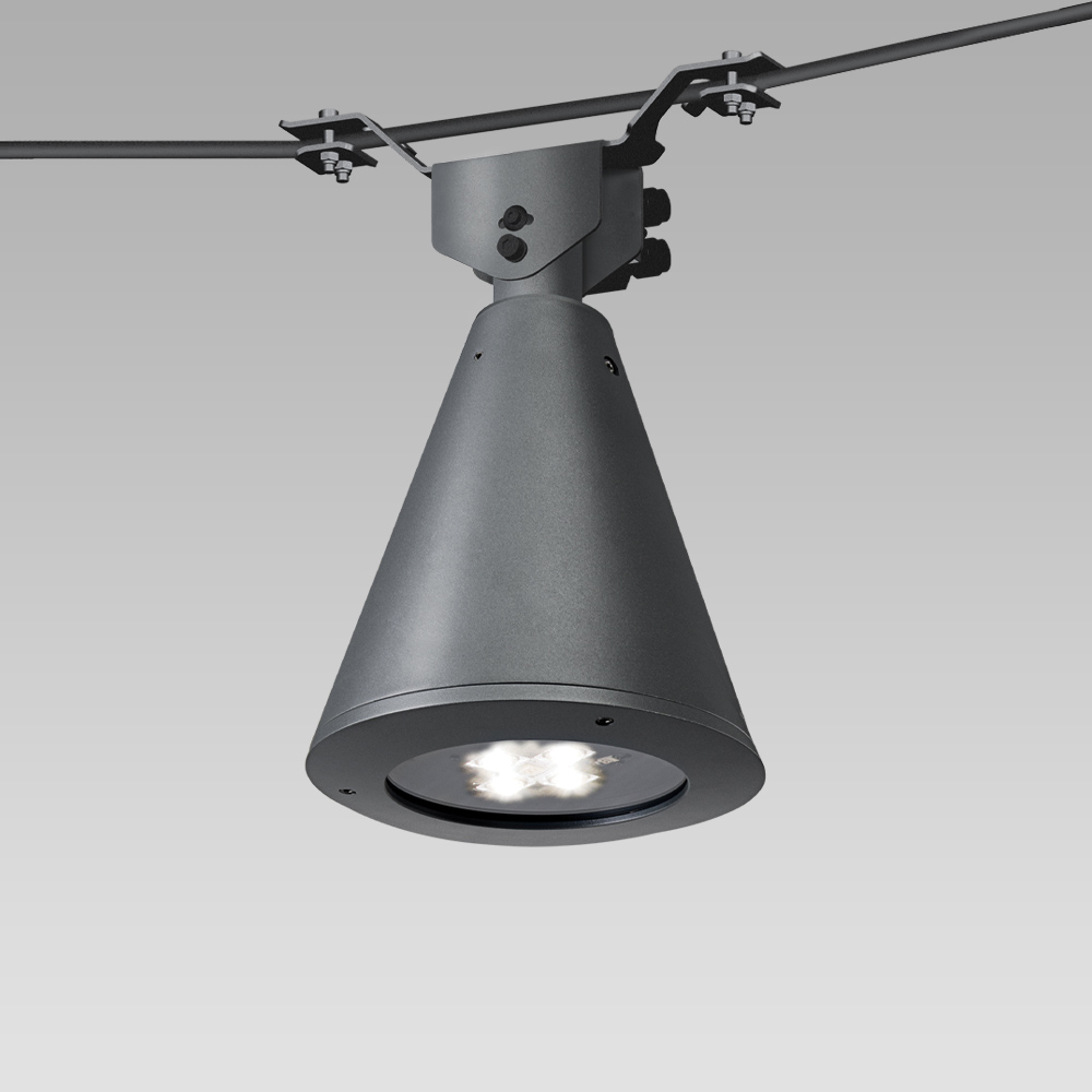 Apparecchio per illuminazione urbana a catenaria dal classico design di forma conica
